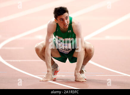 Irlands Mark English nach konkurrieren in der Männer 800 m Vorläufe bei Tag zwei Der IAAF Weltmeisterschaften am Khalifa International Stadium, Doha, Katar. Stockfoto