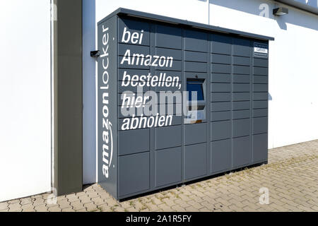 Amazon Spind, ein Self-service-Paketdienst durch Online-händler Amazon angeboten. Stockfoto