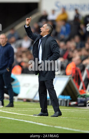 Swansea, Wales, UK. 28 Sep, 2019. Lesen Manager Jose Gomes Während der Sky Bet Championship Match zwischen Swansea City und Lesen in der Liberty Stadium, Swansea am Samstag, den 28. September 2019. (Credit: Jeff Thomas | MI Nachrichten) nur die redaktionelle Nutzung, eine Lizenz für die gewerbliche Nutzung Kreditkarte erforderlich: MI Nachrichten & Sport/Alamy leben Nachrichten Stockfoto