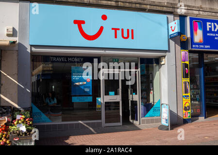 TUI-Geschäft für Reisebüros in High Street, Southend on Sea, Essex, Großbritannien. Küstenstadt. TUI AG, Reisebüro der Tui Group Stockfoto