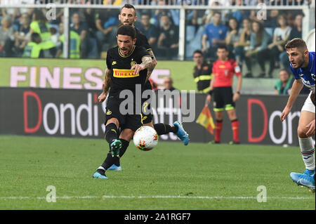 Genua, Italien, 28. September 2019, STEFANO SENSI (Inter), INNESCA AKTION CJE PORTERà ALLA ZIEL DER MOMENTANEO 1 A 0 bei Sampdoria Vs Inter-italienischen Fußball Serie A Männer Meisterschaft - Credit: LPS/Danilo Vigo/Alamy leben Nachrichten Stockfoto