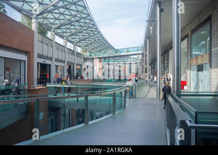 "Liverpool One' Shopping Centre, Liverpool von John Lewis Eingang Stockfoto