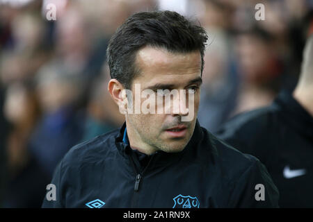 Liverpool, Großbritannien. 28 Sep, 2019. Everton Manager Marco Silva an schaut. Premier League match, Everton v Manchester City im Goodison Park in Liverpool am Samstag, den 28. September 2019. Dieses Bild dürfen nur für redaktionelle Zwecke verwendet werden. Nur die redaktionelle Nutzung, eine Lizenz für die gewerbliche Nutzung erforderlich. Keine Verwendung in Wetten, Spiele oder einer einzelnen Verein/Liga/player Publikationen. pic von Chris Stading/Andrew Orchard sport Fotografie/Alamy Live news Credit: Andrew Orchard sport Fotografie/Alamy leben Nachrichten Stockfoto