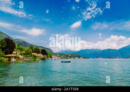 Ufer des Comer Sees in Tremezzo, Lombardei, Italien Stockfoto