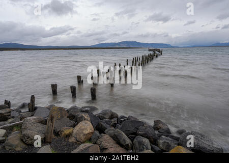 Blick auf den Ultima Esperanza Sound im südlichen Chile, PUERTO NATALES Stockfoto