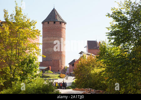 Stadt Sigulda, Lettland Republik. Altes Schloss bauen aus roten Ziegeln. 27. Sept. 2019 Stockfoto