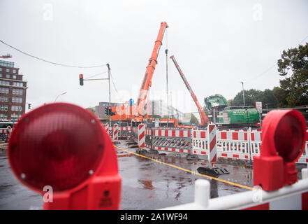 Hamburg, Deutschland. 29 Sep, 2019. Panoramablick im Stadtteil Hammerbrook auf die Amsinckstraße, die komplett für Bauarbeiten geschlossen ist. Credit: Daniel Bockwoldt/dpa/Alamy leben Nachrichten Stockfoto