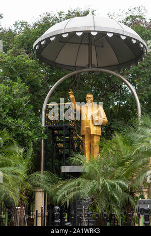 Weiße Stadt, Land Baden-Württemberg/Indien - 3. September 2019: Babasaheb Ambedkar Statue in Bharathi Park im französischen Viertel von Pondicherry Stockfoto