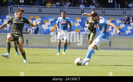 Neapel, Kampanien, Italien. 29 Sep, 2019. Während der italienischen Serie A Fußballspiel SSC Napoli vs AC Brescia am 29 September, 2019 im Stadion San Paolo in Neapel. In Bild LORENTE Credit: Fabio Sasso/ZUMA Draht/Alamy leben Nachrichten Stockfoto