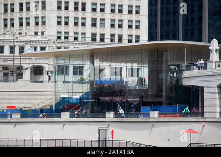 Der Apple Store Chicago riverwalk Illinois Vereinigte Staaten von Amerika Stockfoto