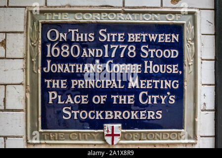 Jonathan's Coffee House site-Plakette für die Lage von Jonathan's Coffee House ändern Gasse der Londoner City. Börsenmakler Treffpunkt 1680-1778. Stockfoto