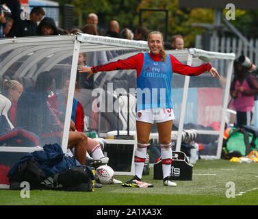 Boreham Wood, Großbritannien. 29 Sep, 2019. Portsmouth, England - 29. SEPTEMBER: Lia Walti von Arsenal während Super Barclay's FA Women's League Spiel zwischen Arsenal Frauen und Brighton und Hove Albion Frauen an der Wiese Park Stadion am 29. September 2019 in Boreham Wood, England Credit: Aktion Foto Sport/Alamy leben Nachrichten Stockfoto