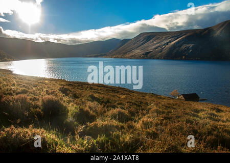 Loch Muick in Royal Deeside. Aberdeenshire, Schottland, Großbritannien. Cairngorms National Park. Stockfoto