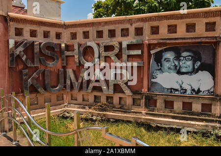 Eine Ansicht von kishor Kumar Denkmal am khandwa, Madhya Pradesh, Indien. Stockfoto