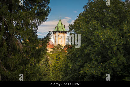 Smolenice Castle ist ein Schloss in den östlichen Hang der Kleinen Karpaten, in der Nähe der Stadt Smolenice Stockfoto