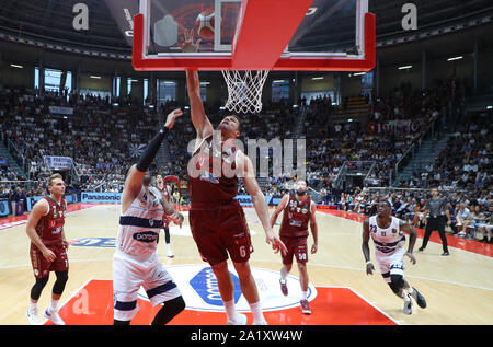 Bologna, Italien, 29. September 2019, MICHAEL BRAMOS, UMANA REYER VENEZIA, während Fortitudo Bologna - umana Reyer Venezia - Italienische Basketball eine Serie Meisterschaft - Credit: LPS/Michele Nucci/Alamy leben Nachrichten Stockfoto