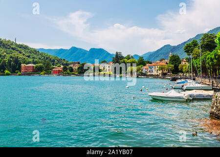 Ufer des Comer Sees in Lenno Stadt, Region Lombardei, Italien Stockfoto