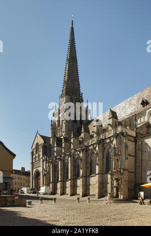 Autun Dom (Kathedrale Saint-Lazare d'Autun) in Autun, Burgund, Frankreich. Stockfoto