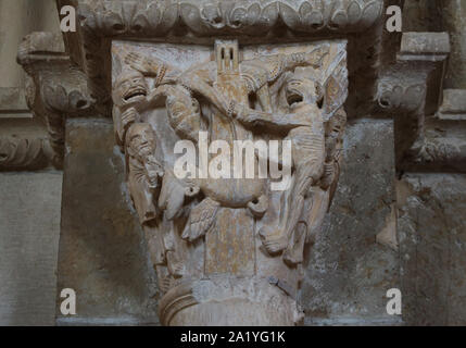 Vision des Heiligen Antonius in der Romanischen Kapital aus dem 12. Jahrhundert in der Basilika der Heiligen Maria Magdalena (Basilika Sainte-Marie-Madeleine de Vézelay) Der vézelay Abtei Sainte-Marie-Madeleine (Abbaye de Vézelay) in Vézelay, Burgund, Frankreich dargestellt. Stockfoto