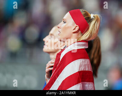 Doha, Katar. 29 Sep, 2019. Sandi Morris der Vereinigten Staaten nach dem Gewinn der Silbermedaille im Stabhochsprung der Frauen während des 17. IAAF Leichtathletik WM in der Khalifa Stadion in Doha, Katar. Ulrik Pedersen/CSM/Alamy leben Nachrichten Stockfoto