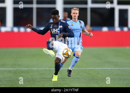 Gillette Stadium. 29 Sep, 2019. MA, USA; New England Revolution defender Jalil Anibaba (3) in einem MLS-Match zwischen New York City FC und New England Revolution am Gillette Stadium. Anthony Nesmith/CSM/Alamy leben Nachrichten Stockfoto