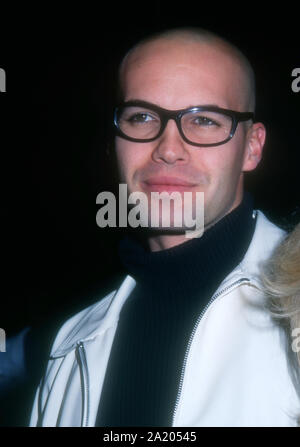 Hollywood, Kalifornien, USA, 11. Januar 1995 Schauspieler Billy Zane besucht "Geschichten aus der Gruft: Demon Knight Hollywood Premiere am 11. Januar 1995 im Hollywood Galaxy Theatre in Hollywood, Kalifornien, USA. Foto von Barry King/Alamy Stock Foto Stockfoto