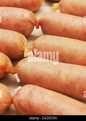 Traditionelle deutsche Wurst in einem Deli, schoß schließen. Stockfoto