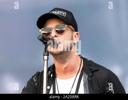 New York, NY - 28. September 2019: Ryan Tedder von OneRepublic führt auf der Bühne während 2019 Global Citizen Festival am Central Park Stockfoto