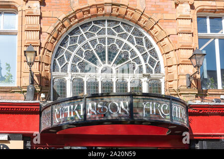 Eingang Makinson Arcade, Standishgate, Wigan, Greater Manchester, England, Vereinigtes Königreich Stockfoto