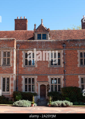 Kentwell Hall Suffolk Tudor Manor besonderen Tag besuchen Olde romantische Historische Re-enactment - Suffolk, Großbritannien Stockfoto
