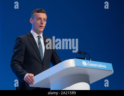 Manchester, Großbritannien. 30 Sep, 2019. Herr James O'Shaughnessy spricht am Tag zwei der Parteitag der Konservativen in Manchester. Quelle: Russell Hart/Alamy leben Nachrichten Stockfoto