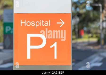 Ein Krankenhaus Parkplatz P 1 Zeichen in Sydney, Australien Stockfoto