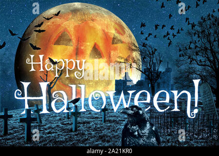 Happy Halloween Konzept mit einem Mond geformten Kürbis Krähen und Fledermäuse Stockfoto
