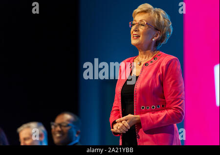 Manchester, Großbritannien. 30. September 2019. Staatssekretär für Wirtschaft, Energie und industrielle Strategie, die Rt Hon Andrea Leadsom MP, spricht am Tag 2 der 2019 Parteitag der Konservativen Partei in Manchester Central. Credit: Paul Warburton/Alamy leben Nachrichten Stockfoto