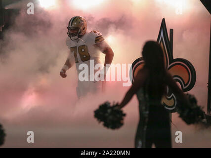 New Orleans, LA, USA. 29 Sep, 2019. New Orleans Saints Offensive Lineman. Erik McCoy (78) ist an der Masse eingeführt, bevor das Spiel zwischen den New Orleans Saints und die Dallas Cowboys bei der Mercedes Benz Superdome in New Orleans, LA. Jonathan Mailhes/CSM/Alamy leben Nachrichten Stockfoto