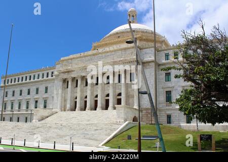 Außenansicht des Capitol Regierung Gebäude der gesetzgebenden Versammlung von Puerto Rico. Stockfoto