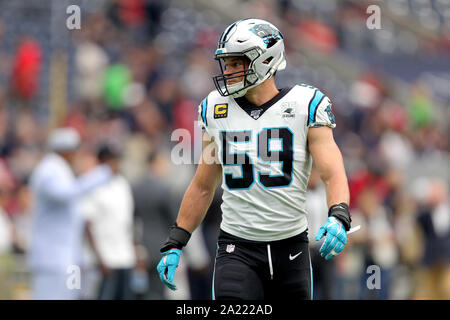 Houston, Texas, USA. 29 Sep, 2019. Carolina Panthers linebacker Lukas Kuechly (59) vor der NFL regular season Spiel zwischen den Houston Texans und die Carolina Panthers an NRG Stadion in Houston, TX am 29. September 2019. Credit: Erik Williams/ZUMA Draht/Alamy leben Nachrichten Stockfoto