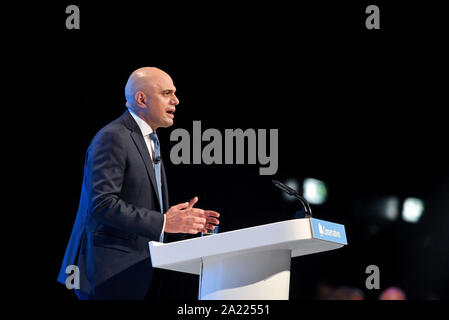 Manchester, Großbritannien. 30 Sep, 2019. MANCHESTER, Großbritannien. Schatzkanzler Sajid Javid liefert seine Grundsatzrede auf dem Parteitag der Konservativen in Manchester. Credit: Dave Johnston/Alamy leben Nachrichten Stockfoto