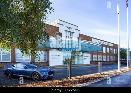 Haupteingang von Bentley Motors Fabrik auf Pyms Lane in Crewe, Cheshire Vereinigtes Königreich Stockfoto