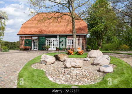 Amtsscheune, Manor House, Bederkesa Burg, Bad Bederkesa, Niedersachsen, Deutschland Stockfoto