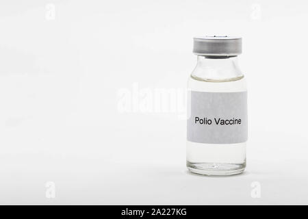 Medizinische Konzept medizinische eine medizinische Durchstechflasche lesen Polio-impfstoff Stockfoto