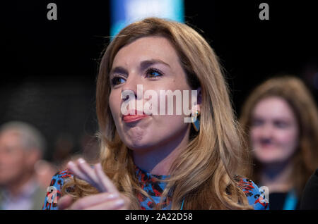 Manchester, Großbritannien. 30. September 2019. Naturschützer Carrie Symonds, Partner von Premierminister Boris Johnson, nimmt an Tag zwei der Parteitag der Konservativen in Manchester. © Russell Hart/Alamy Leben Nachrichten. Stockfoto