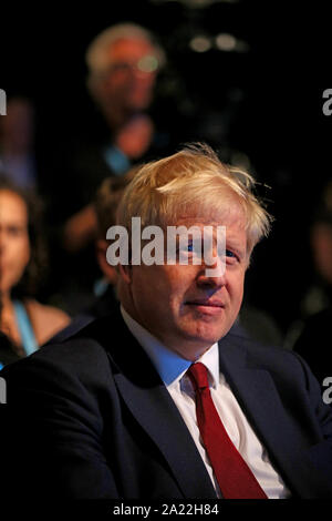 Manchester, Großbritannien. 30. September 2019. Tag zwei Der Tory-partei Konferenz mit der Schatzkanzler, Sajid Javid seiner Rede auf der Konferenz der Ministerpräsidenten Boris Johnson und Home Secretary Priti Patel besucht. Manchester, Lancashire, UK. Quelle: Barbara Koch/Alamy leben Nachrichten Stockfoto