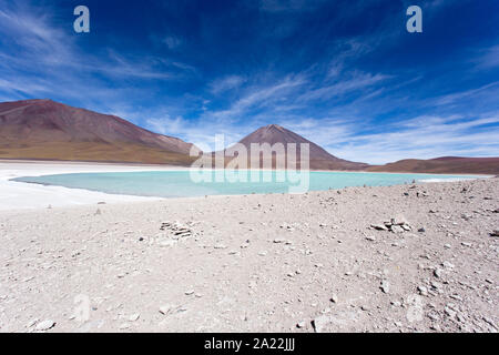 Wundervolles Panorama Foto von Laguna altiplanica in Chile Stockfoto