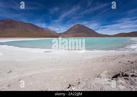 Wundervolles Panorama Foto von Laguna altiplanica in Chile Stockfoto