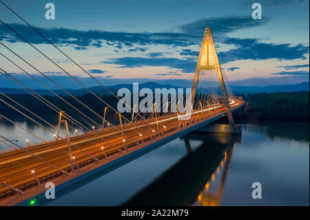 Luftaufnahmen form Megyeri Brücke. Budapest Ungarn. Transport. Stockfoto