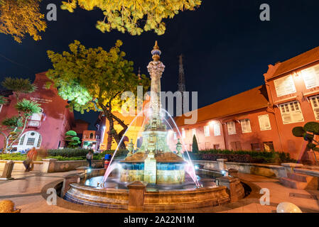 Brunnen in der Nähe von Christus Kirche, Anglikanische Kirche und historischen Gebäude in Melaka, Malaysia. Stockfoto