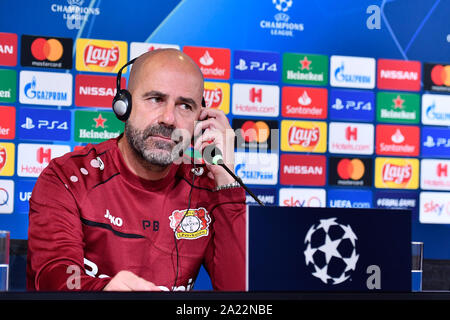 Peter Bosz, Trainer von Bayer 04 Leverkusen, während der Pressekonferenz vor dem UEFA Champions League zwischen Juventus FC und Bayer 04 Leverkusen bei der Allianz Stadion am 30. September 2019 in Turin, Italien. Stockfoto