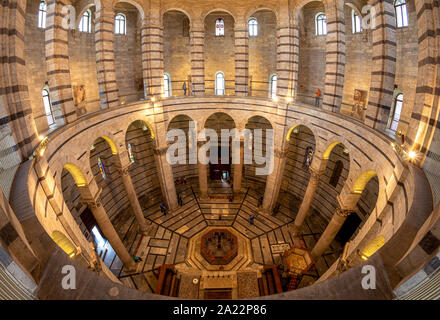 Pisa Altstadt suqare mit Turm von Pisa, Pisa Dom und Baptisterium Kirche Stockfoto