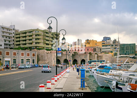 Alten Docks am Hafen von Heraklion. Griechenland. Kreta. Stockfoto